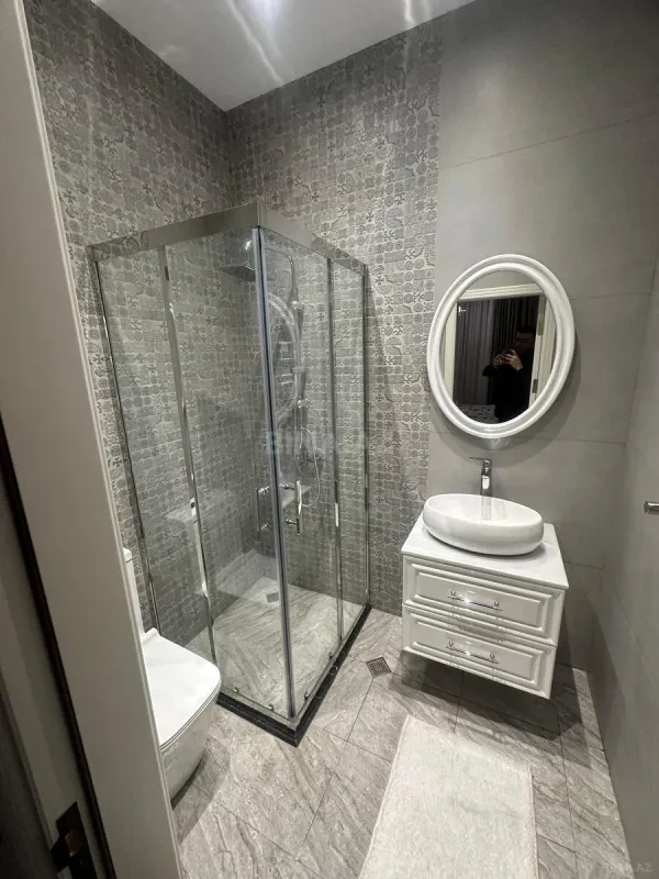 Kirayə verilir 4 otaqlı həyət evi 200 m²