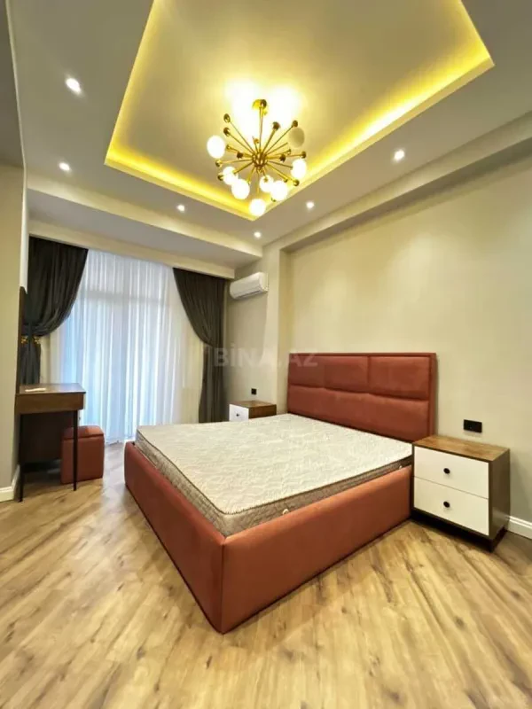 Kirayə verilir 2 otaqlı mənzil 80 m²