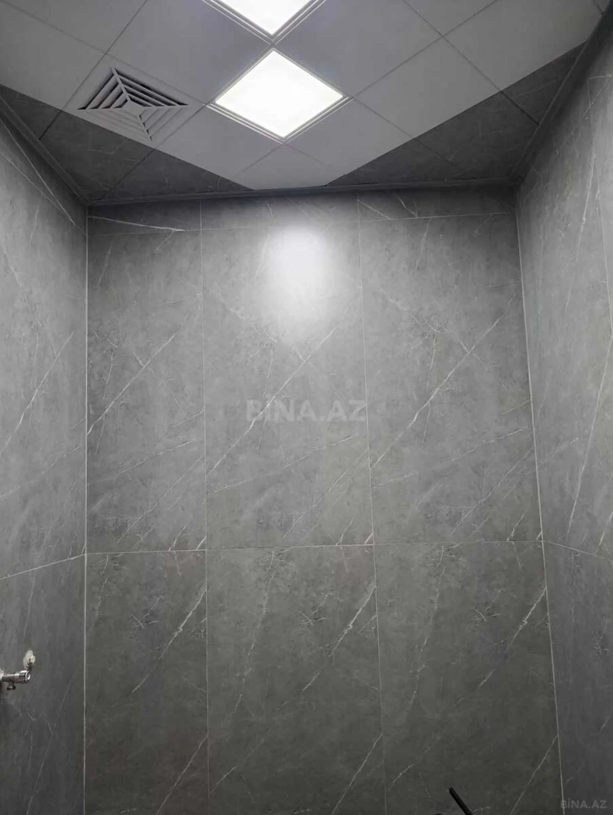 Satılır 3 otaqlı mənzil 45.6 m²