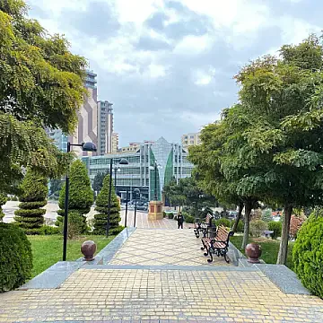 Satılır 3 otaqlı mənzil 120 m² — Bakı 3 otaq 120.00 m²