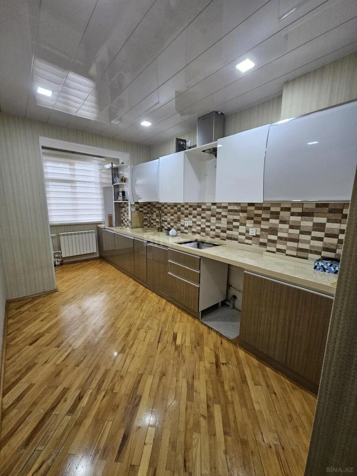 Kirayə verilir 3 otaqlı mənzil 90 m²