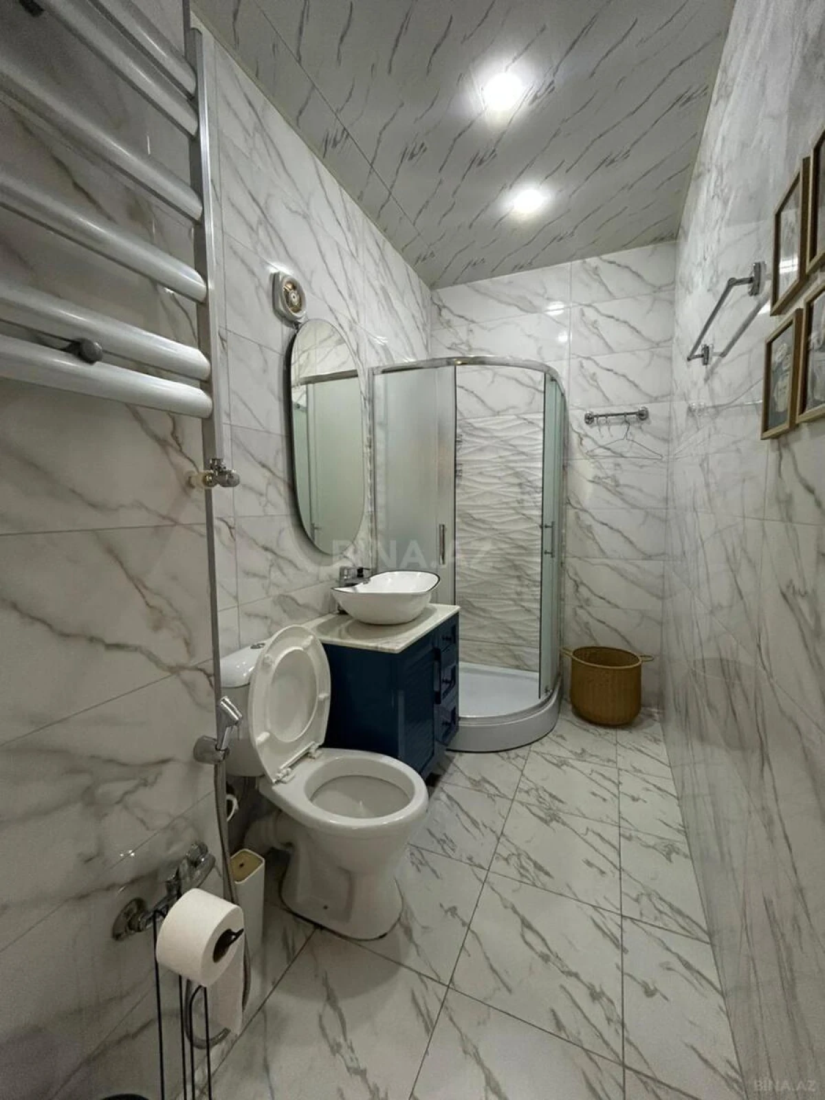 Kirayə verilir 2 otaqlı mənzil 90 m²