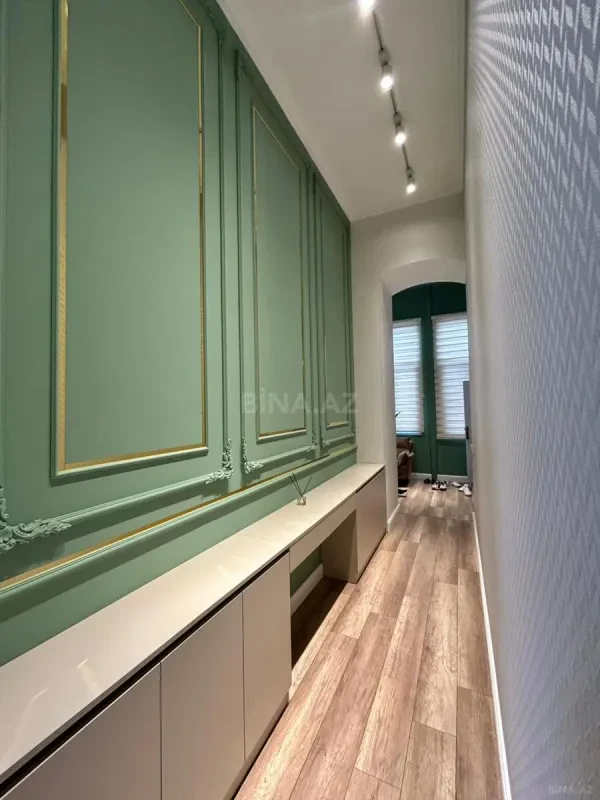 Kirayə verilir 2 otaqlı mənzil 90 m²