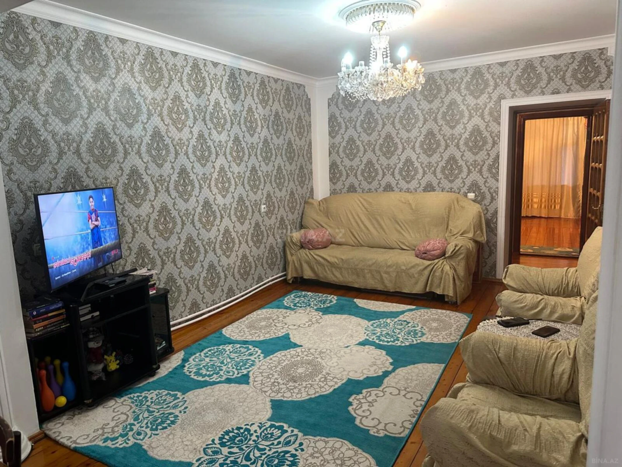 Kirayə verilir 2 otaqlı mənzil 65 m²