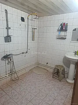 Kirayə verilir 3 otaqlı mənzil 90 m²