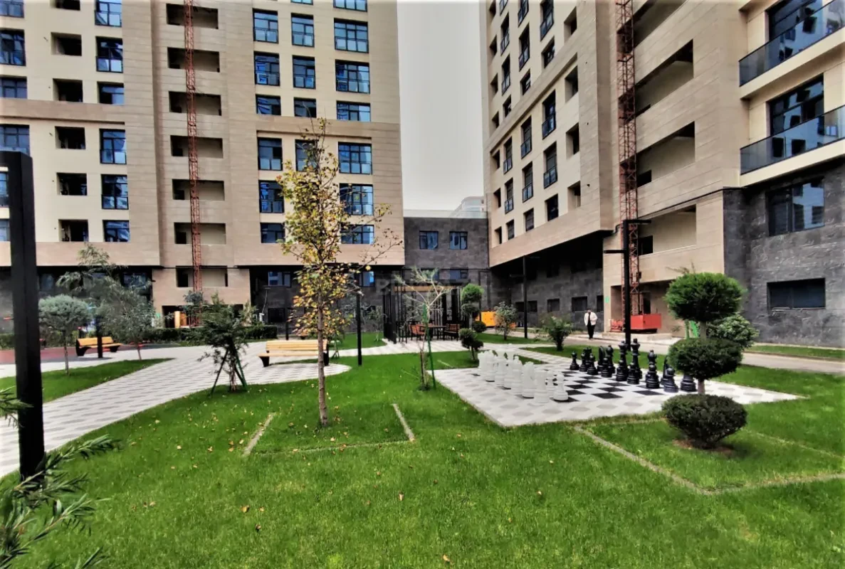Satılır 2 otaqlı mənzil 51 m²