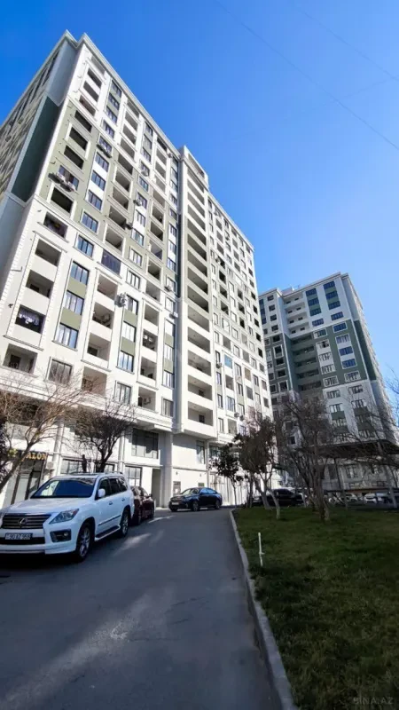 Satılır 2 otaqlı mənzil 56 m²
