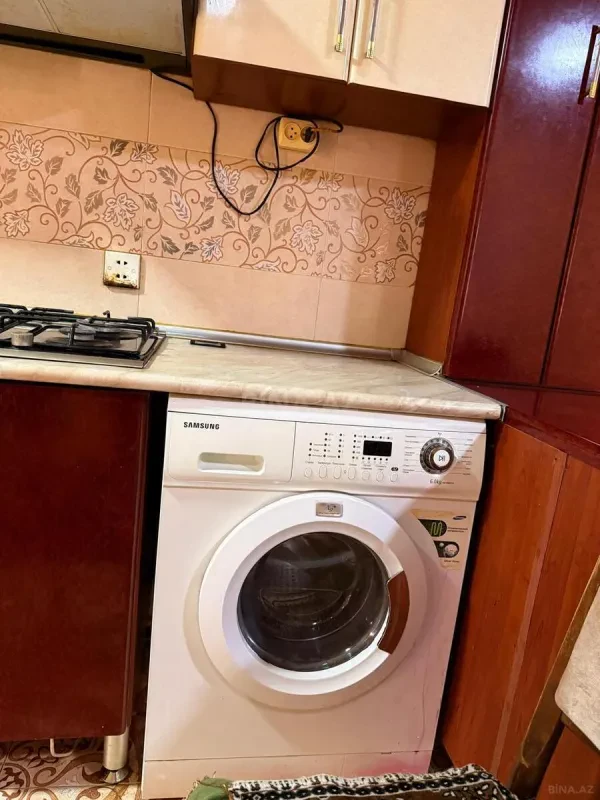 Kirayə verilir 3 otaqlı mənzil 120 m²
