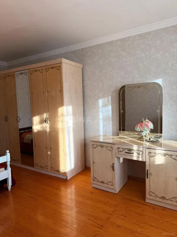 Kirayə verilir 3 otaqlı mənzil 120 m²