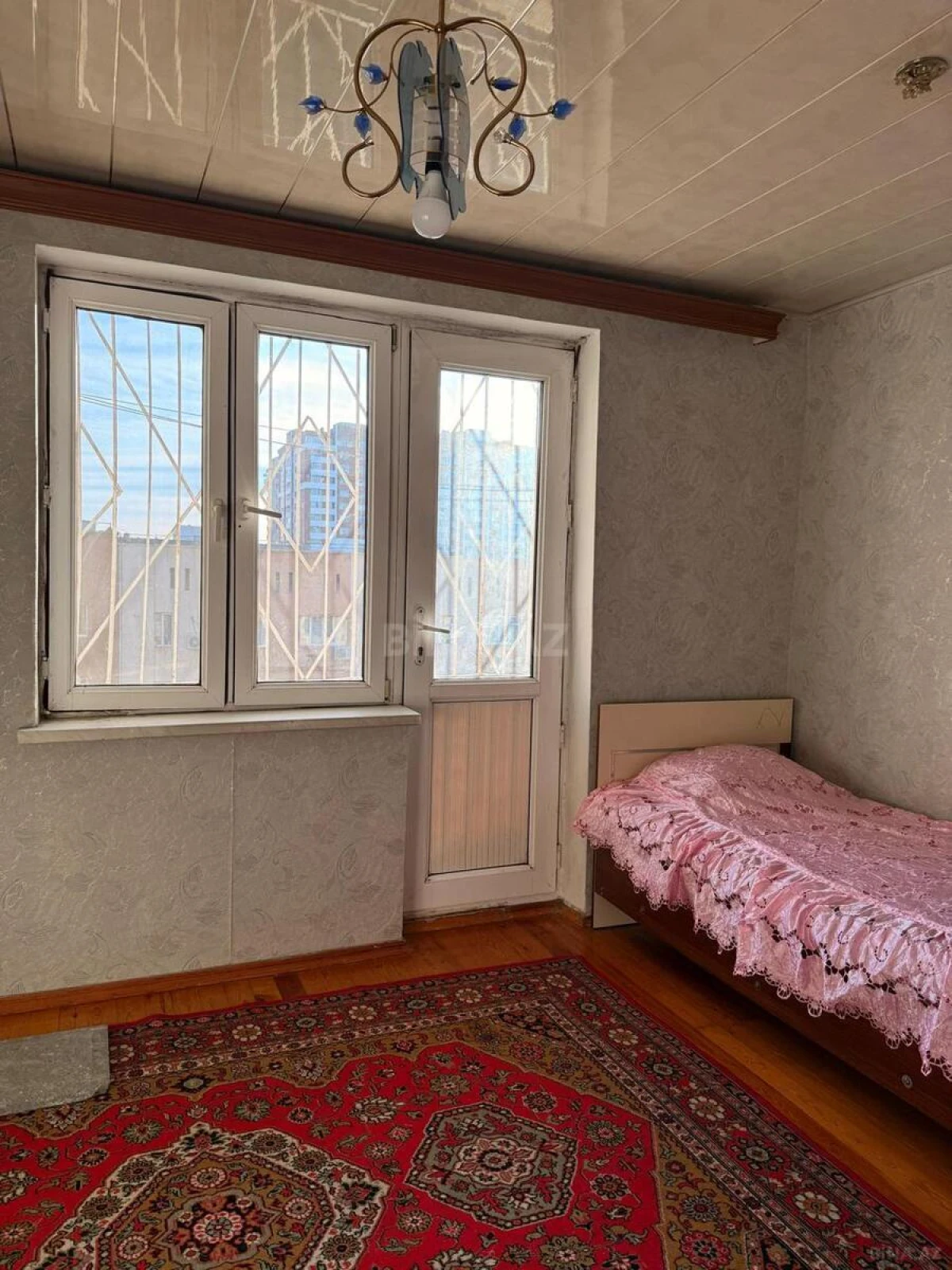 Kirayə verilir 3 otaqlı mənzil 120 m²