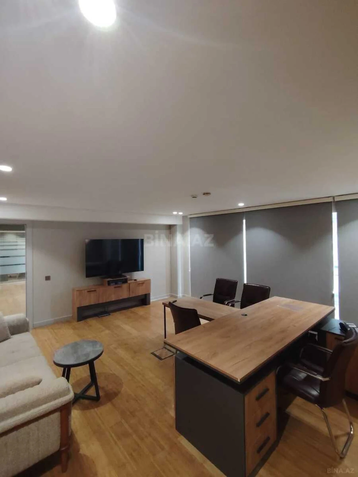 Kirayə verilir 3 otaqlı ofis 125 m²