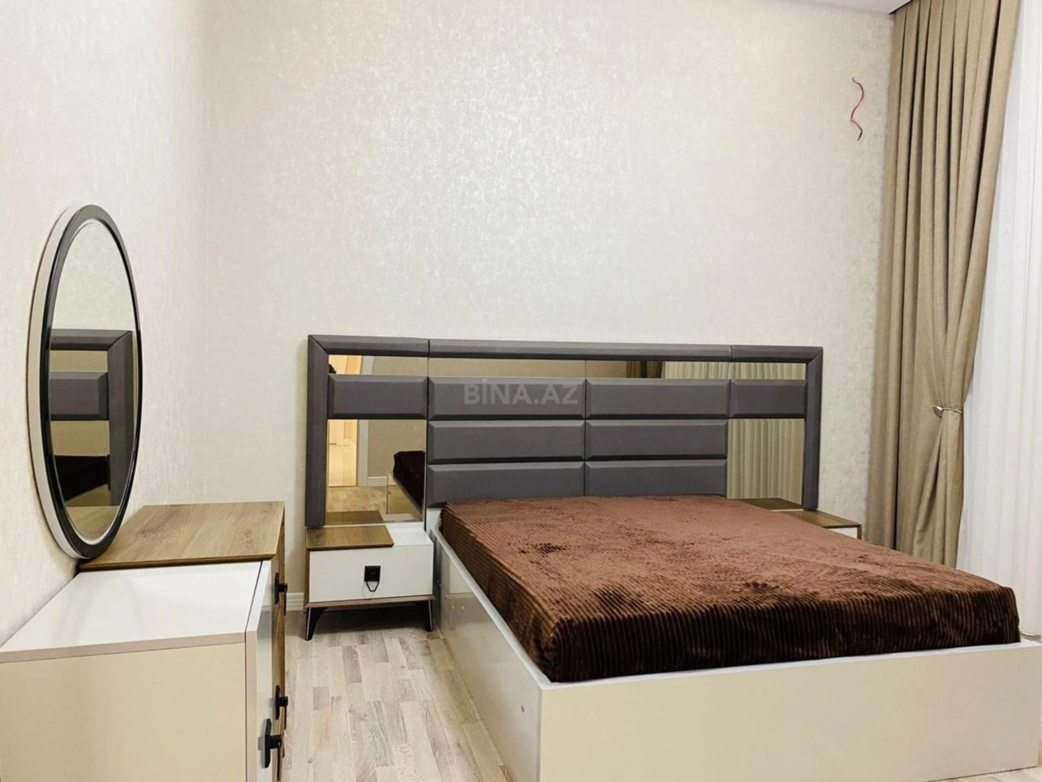 Satılır 4 otaqlı həyət evi 180 m²