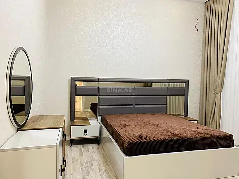 Satılır 4 otaqlı həyət evi 180 m²
