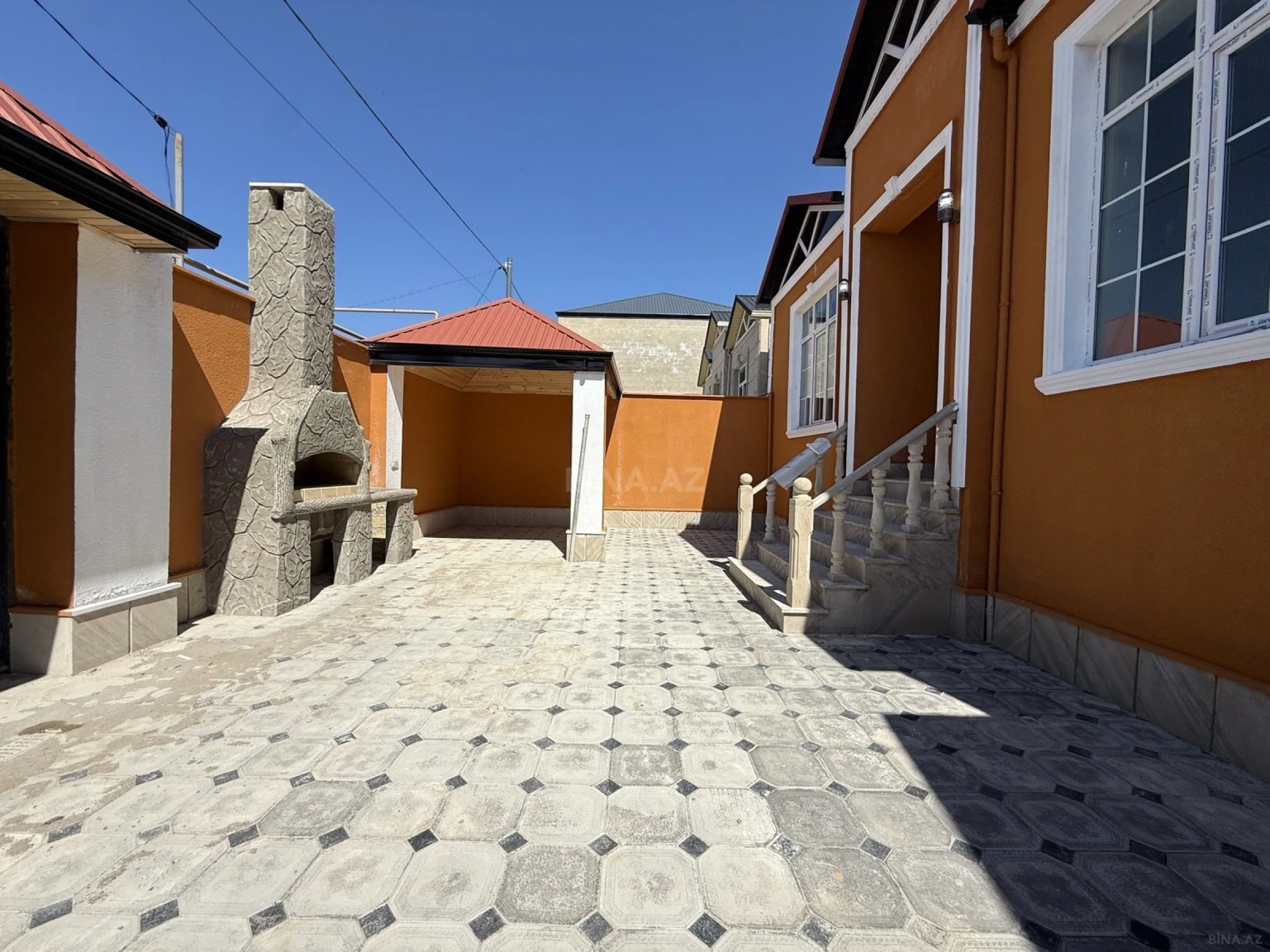Satılır 4 otaqlı həyət evi 120 m²