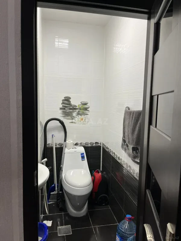 Satılır 3 otaqlı mənzil 105 m²