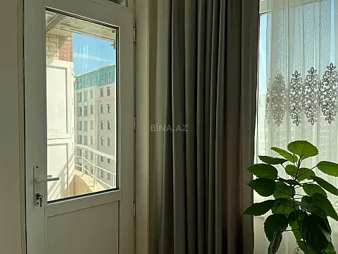 Satılır 3 otaqlı mənzil 105 m²