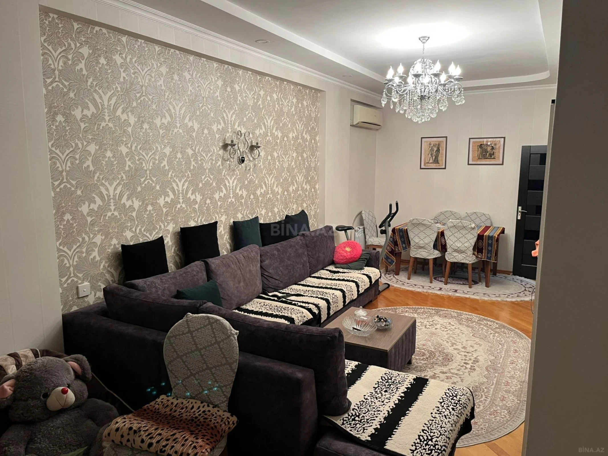 Satılır 3 otaqlı mənzil 105 m²