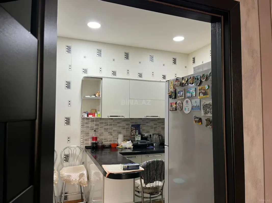 Satılır 3 otaqlı mənzil 105 m²