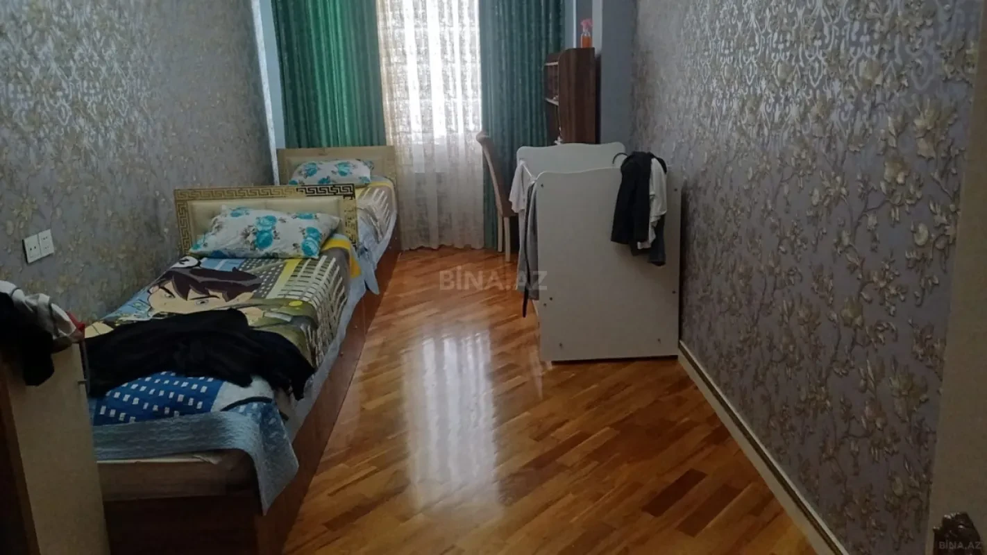 Satılır 3 otaqlı mənzil 102.7 m²
