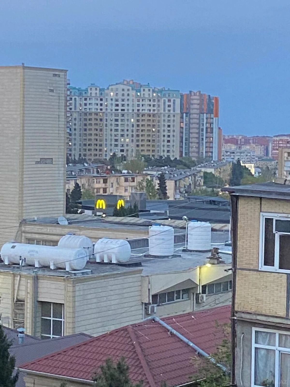Kirayə verilir 2 otaqlı mənzil 40 m²