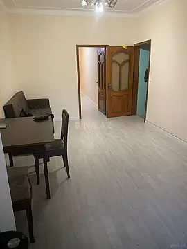 Kirayə verilir 2 otaqlı mənzil 40 m²
