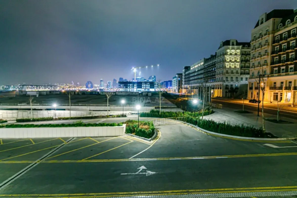 Kirayə verilir 2 otaqlı mənzil 100 m²