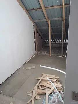 Satılır 9 otaqlı həyət evi 300 m²