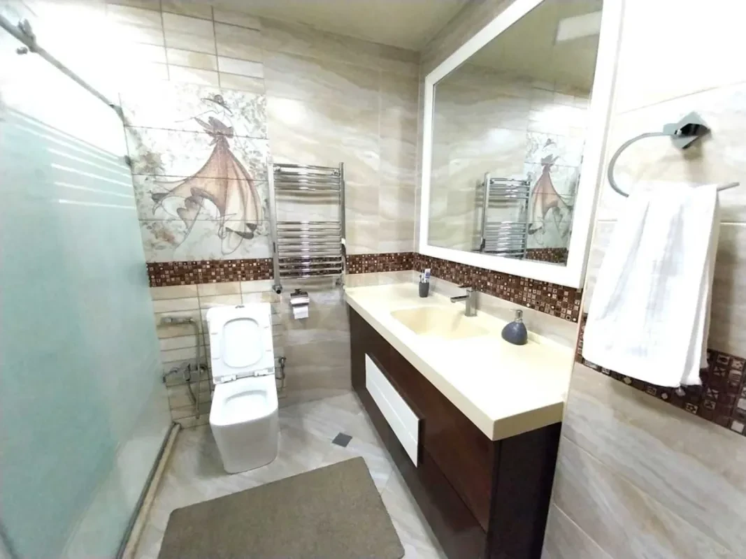 Satılır 3 otaqlı mənzil 105 m²