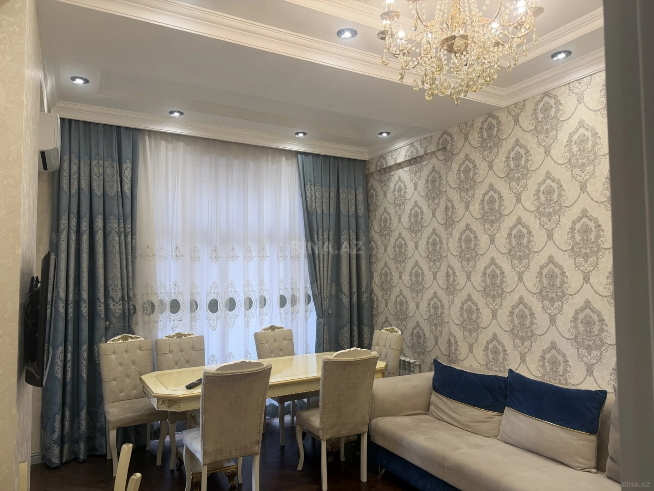 Kirayə verilir 2 otaqlı mənzil 60 m²