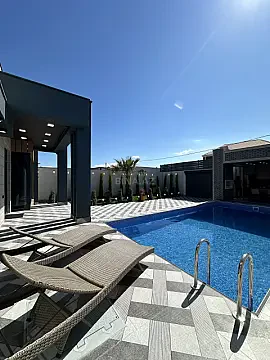 Satılır 5 otaqlı həyət evi 170 m²