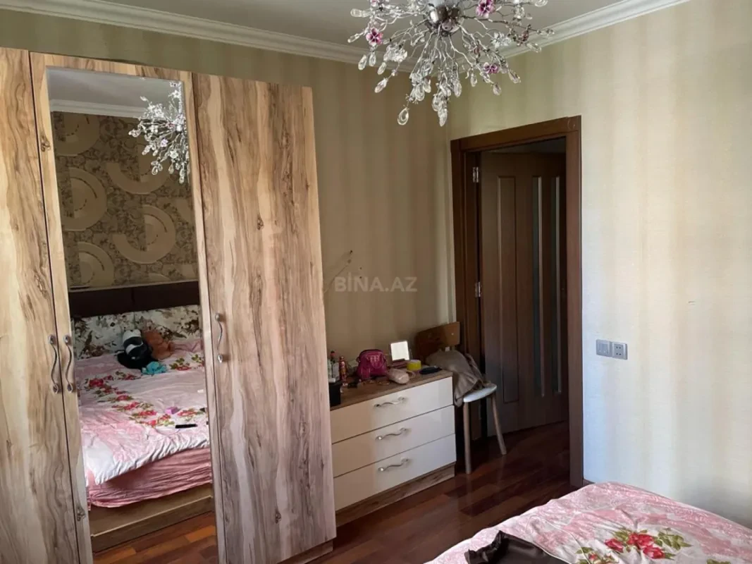Kirayə verilir 2 otaqlı mənzil 50 m²