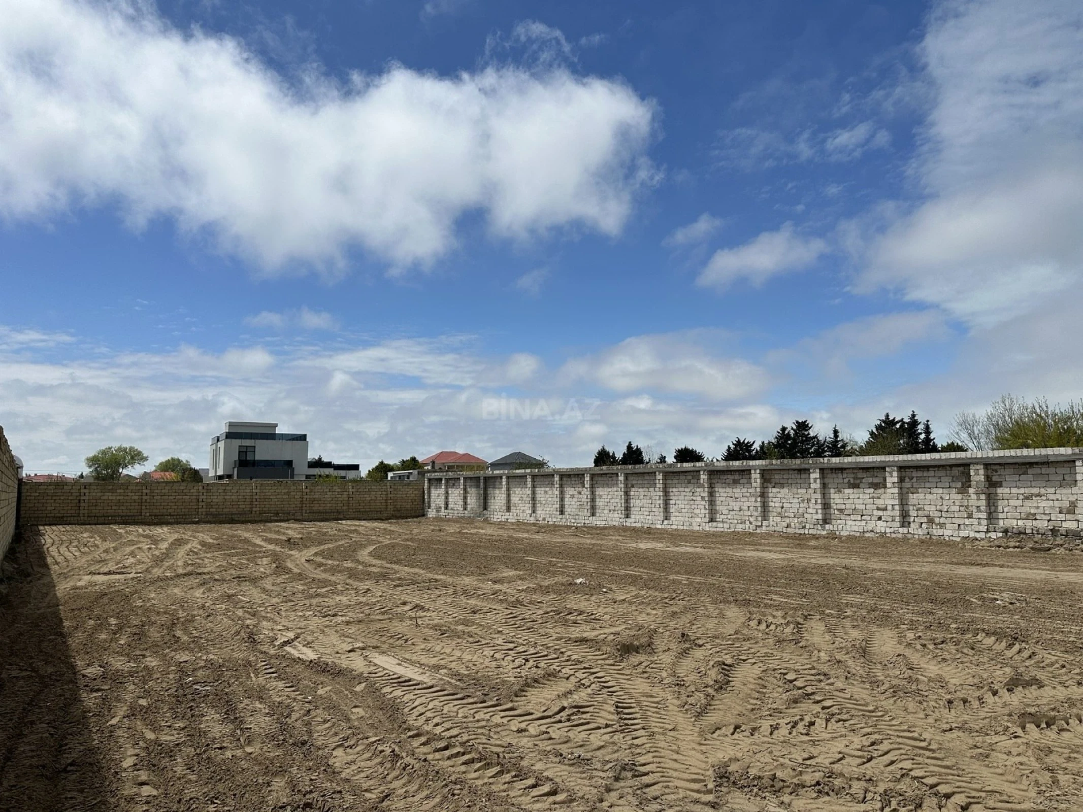 Satılır torpaq sahəsi 12 m²