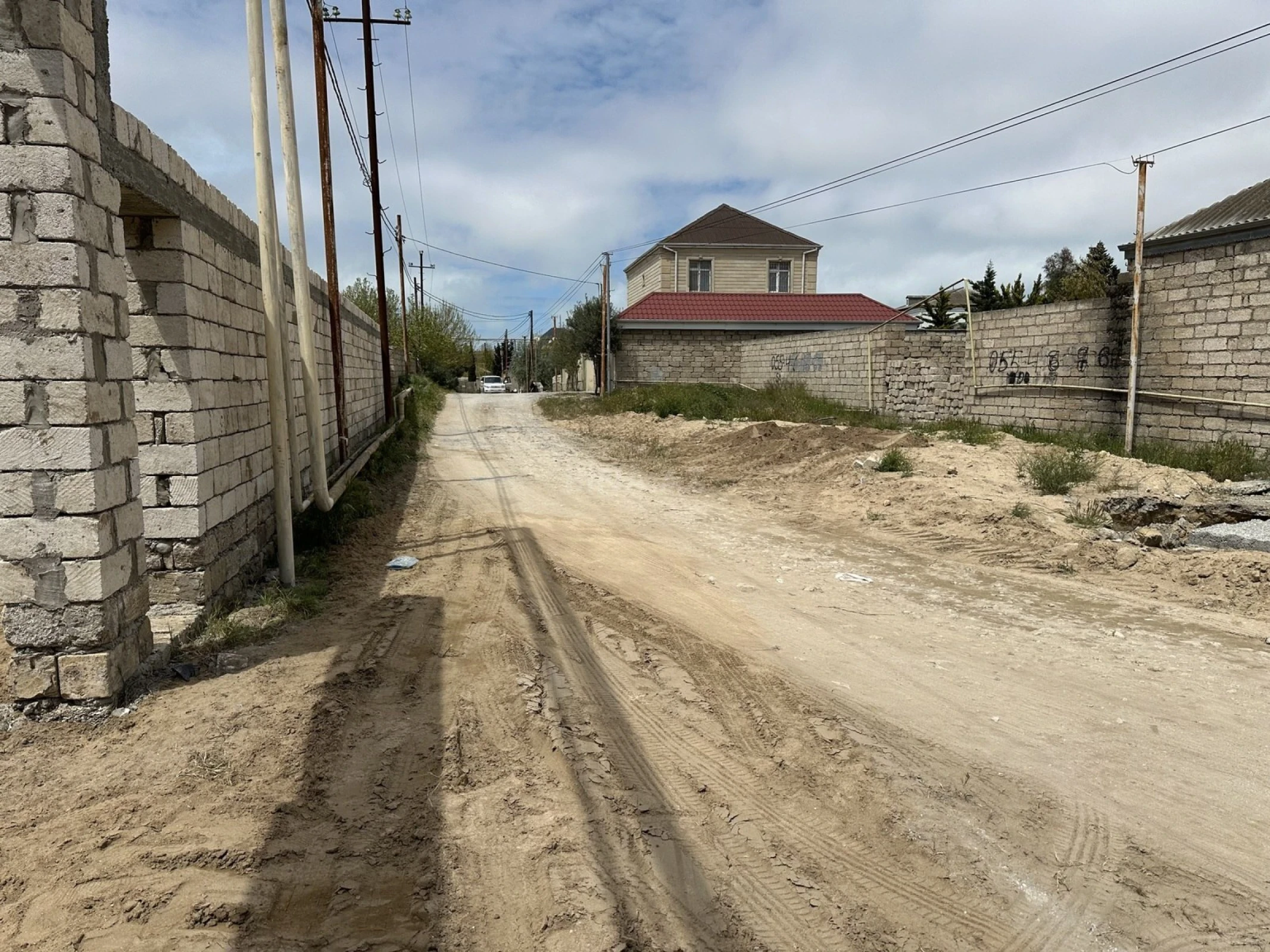Satılır torpaq sahəsi 12 m²