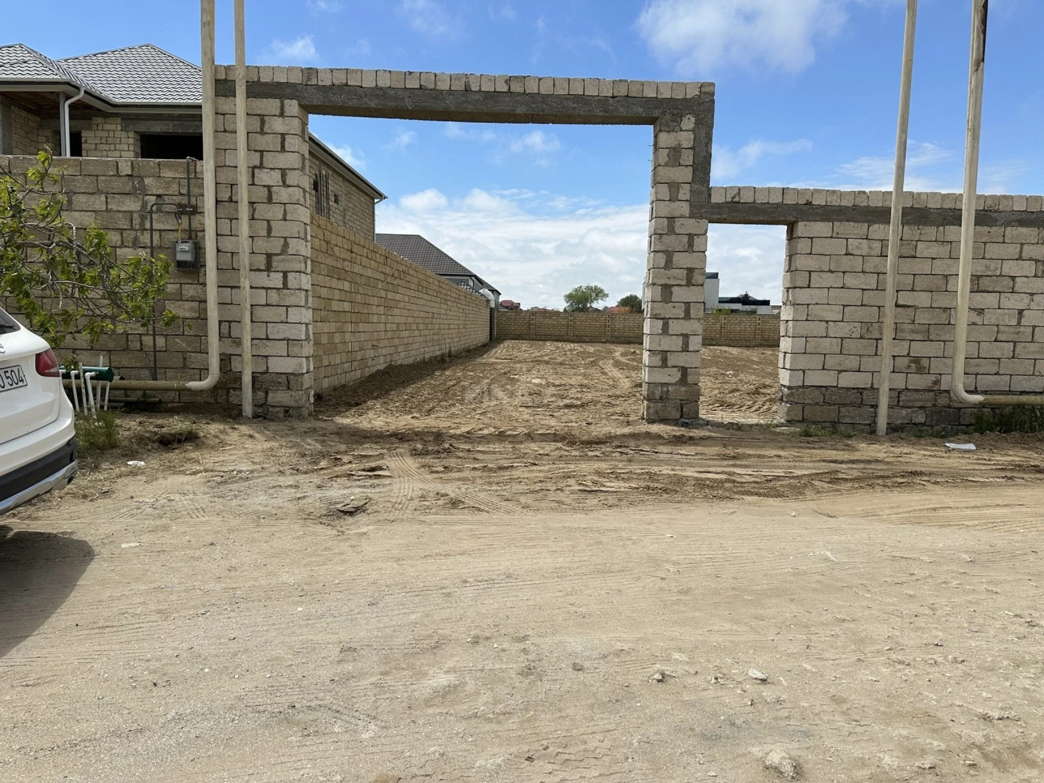 Satılır torpaq sahəsi 12 m²