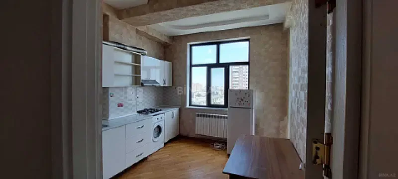 Kirayə verilir 2 otaqlı mənzil 85 m² — Bakı, Memar Əcəmi yanı 2 otaq 85.00 m²