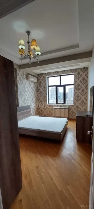 Kirayə verilir 2 otaqlı mənzil 85 m²