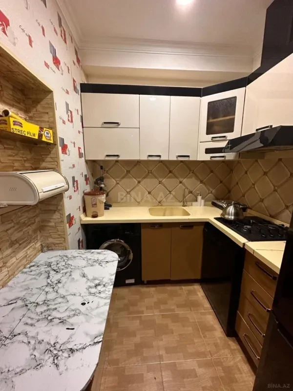 Satılır 3 otaqlı mənzil 77 m²