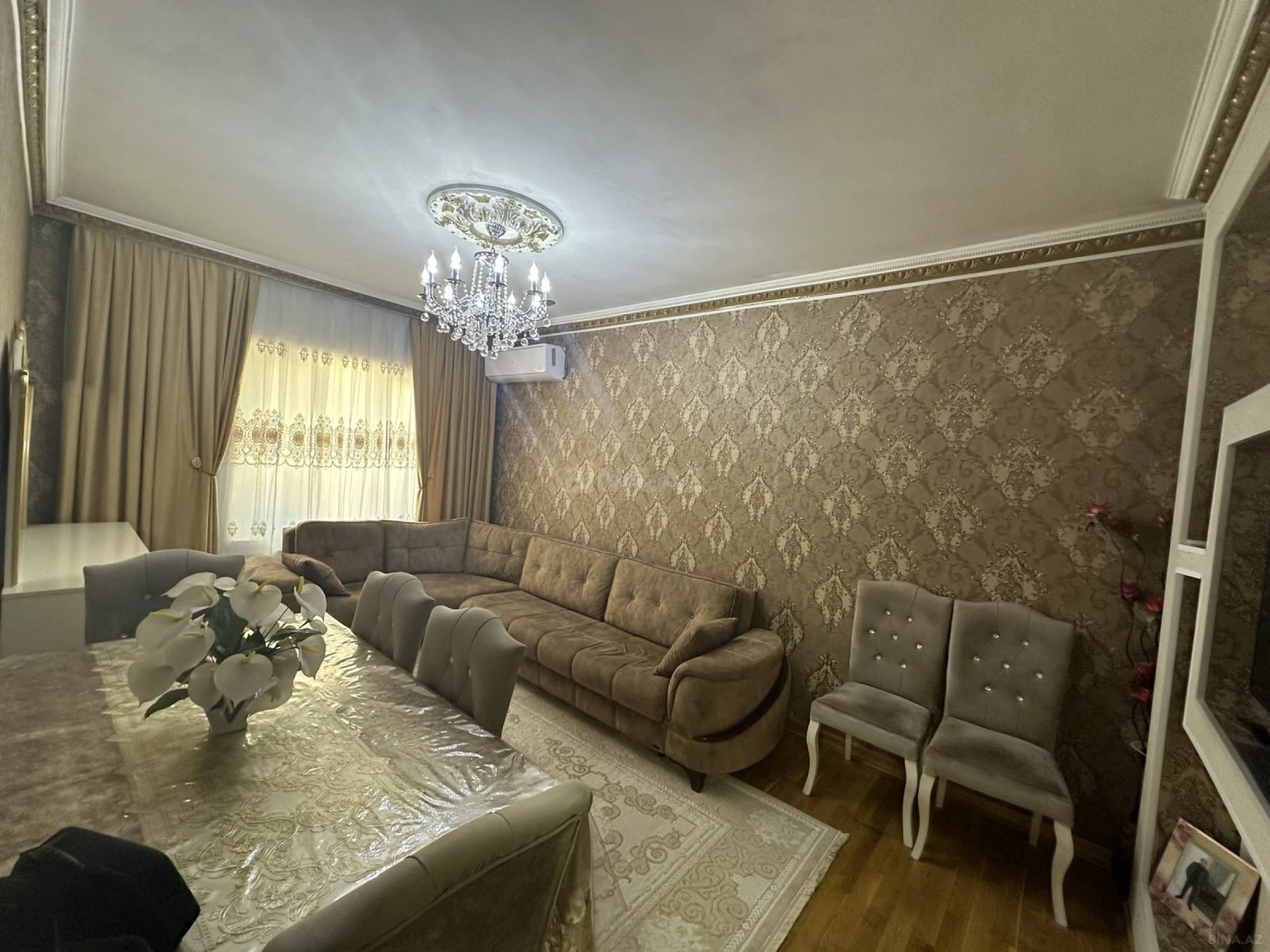 Satılır 2 otaqlı mənzil 65 m²