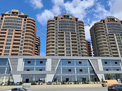 Satılır 2 otaqlı mənzil 83.2 m²