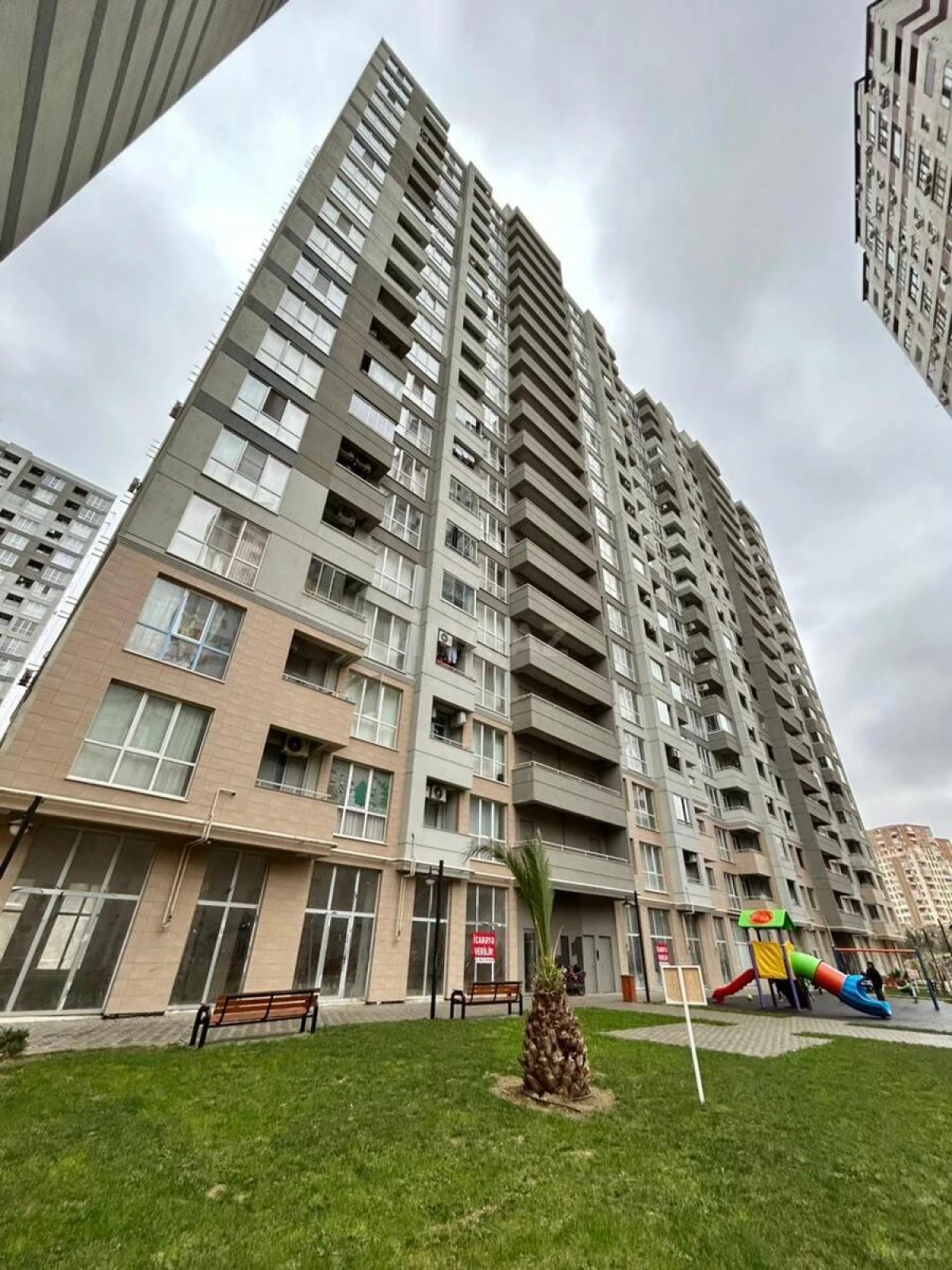 Satılır 1 otaqlı mənzil 30 m²