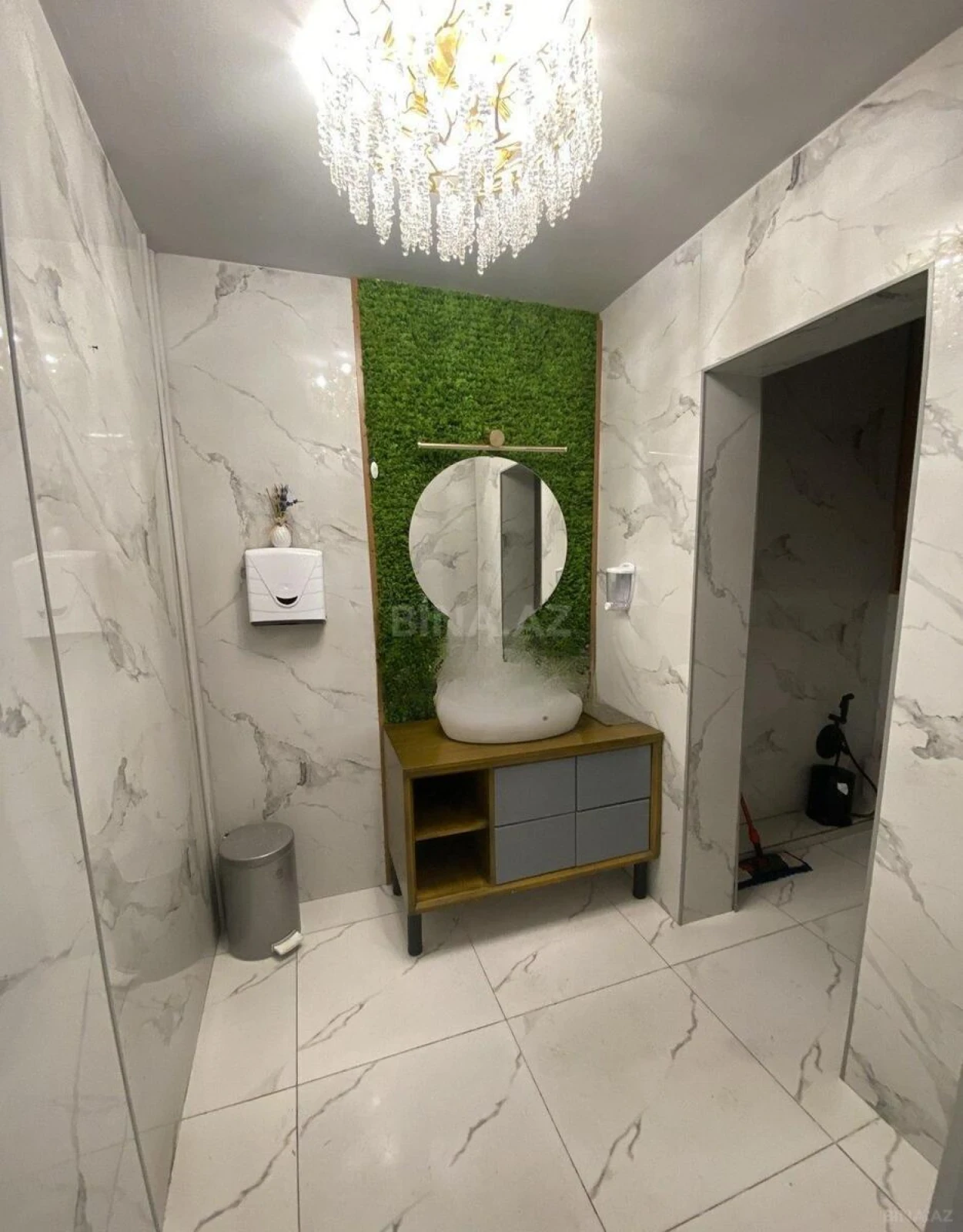 Kirayə verilir obyekt 92 m²