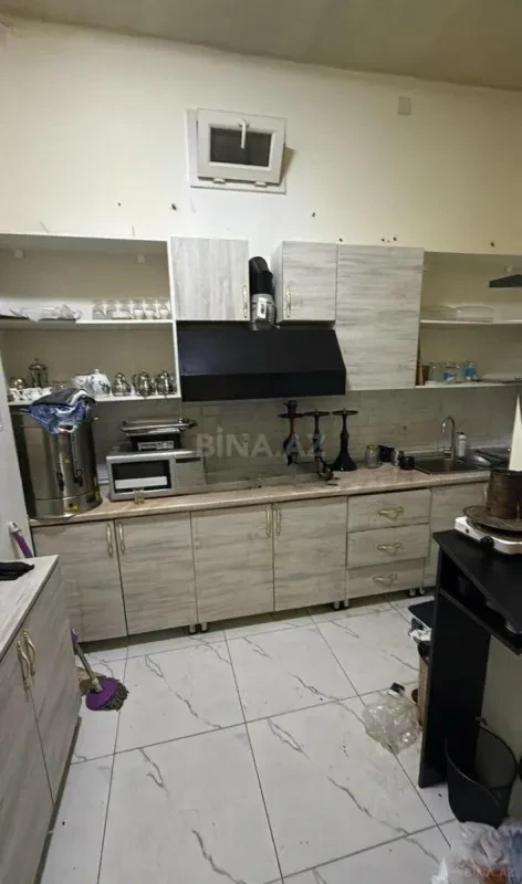 Kirayə verilir obyekt 92 m²
