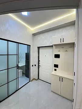 Kirayə verilir 2 otaqlı mənzil 60 m²