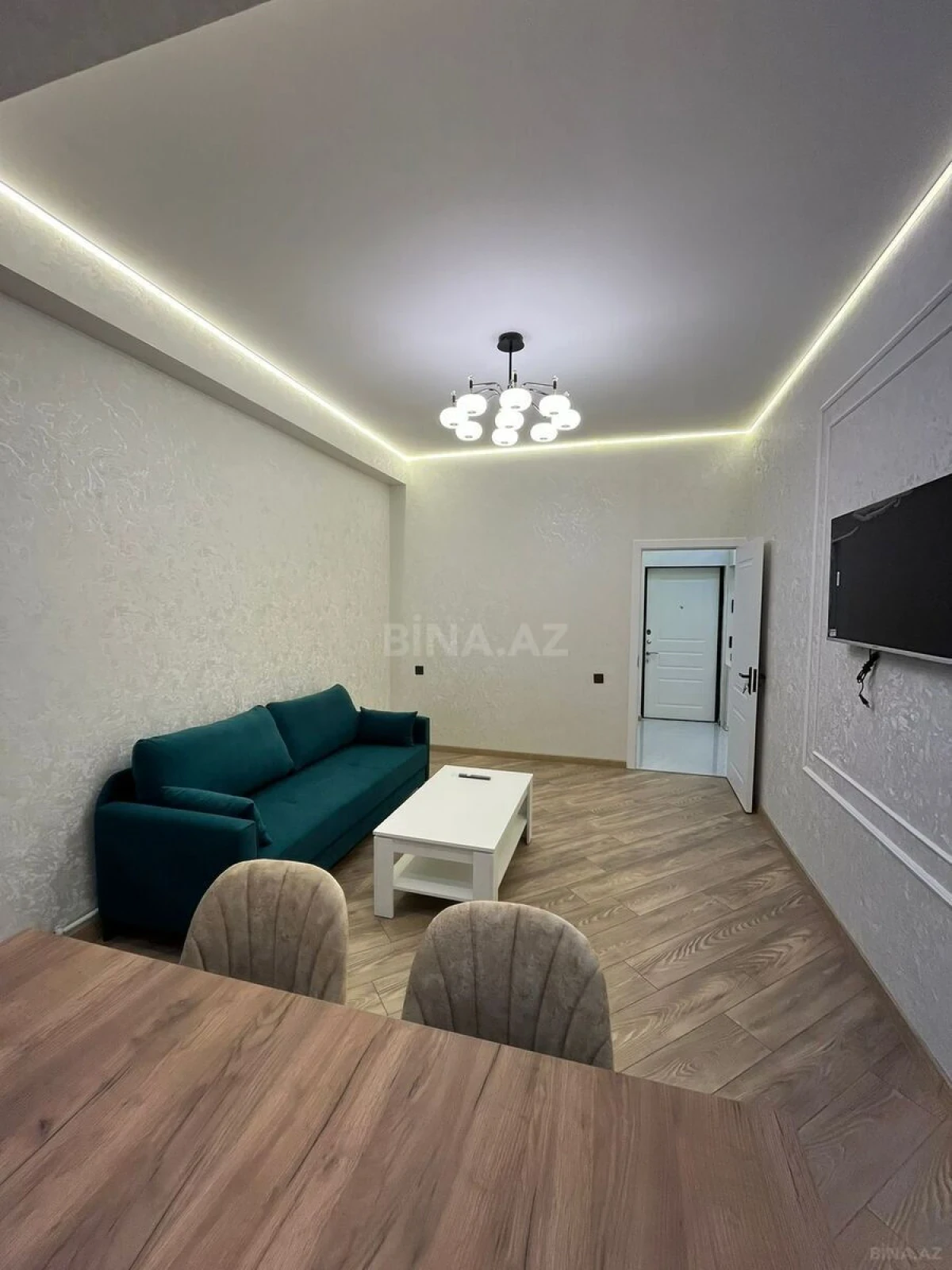 Kirayə verilir 2 otaqlı mənzil 60 m²