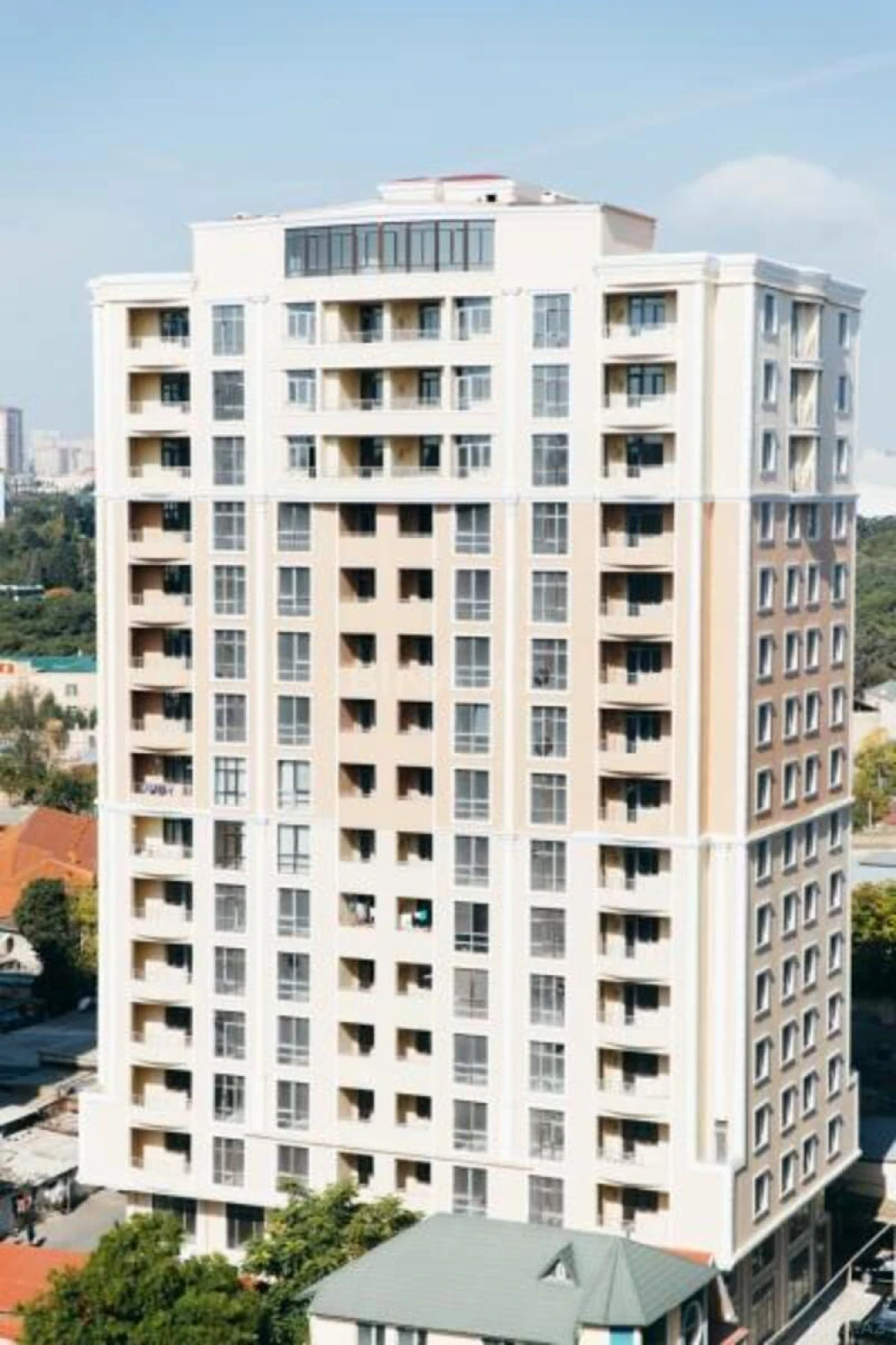 Satılır 3 otaqlı mənzil 130 m²