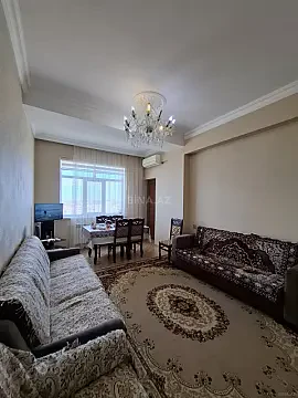 Satılır 2 otaqlı mənzil 60 m²