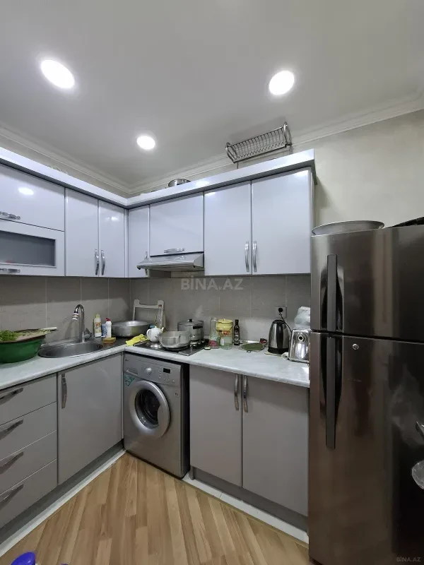 Satılır 2 otaqlı mənzil 60 m²