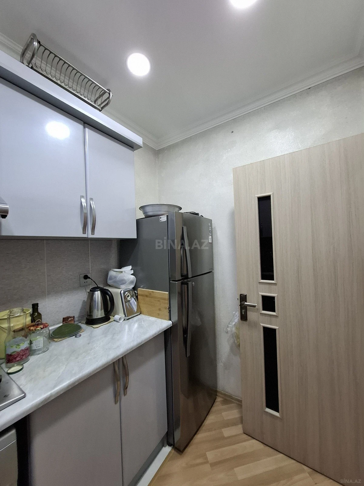 Satılır 2 otaqlı mənzil 60 m²