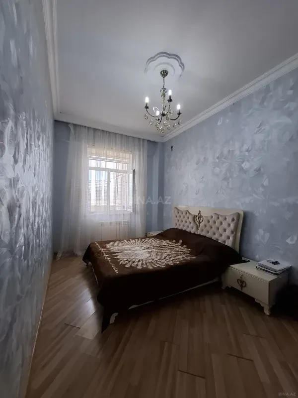 Satılır 2 otaqlı mənzil 60 m²