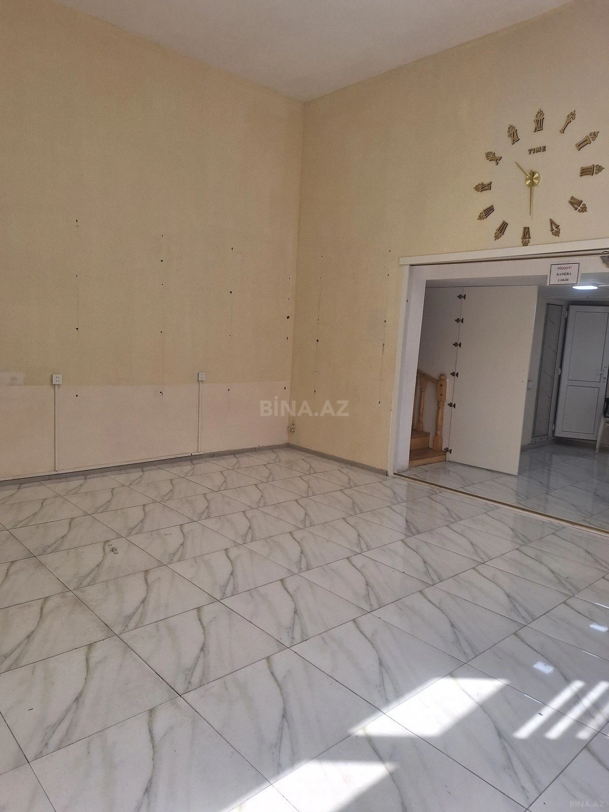 Kirayə verilir obyekt 80 m²
